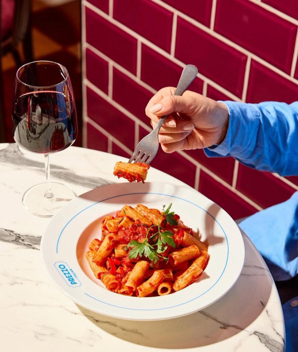 Prezzo here at The Meads is the home of Italian classics 🍝🍕 From fresh pasta to stone-baked pizza, pop down and treat yourself to some delicious Italian favourites. Whether it’s a catch-up with friends or a family meal, there’s something for everyone.
#Prezzo #TheMeads
