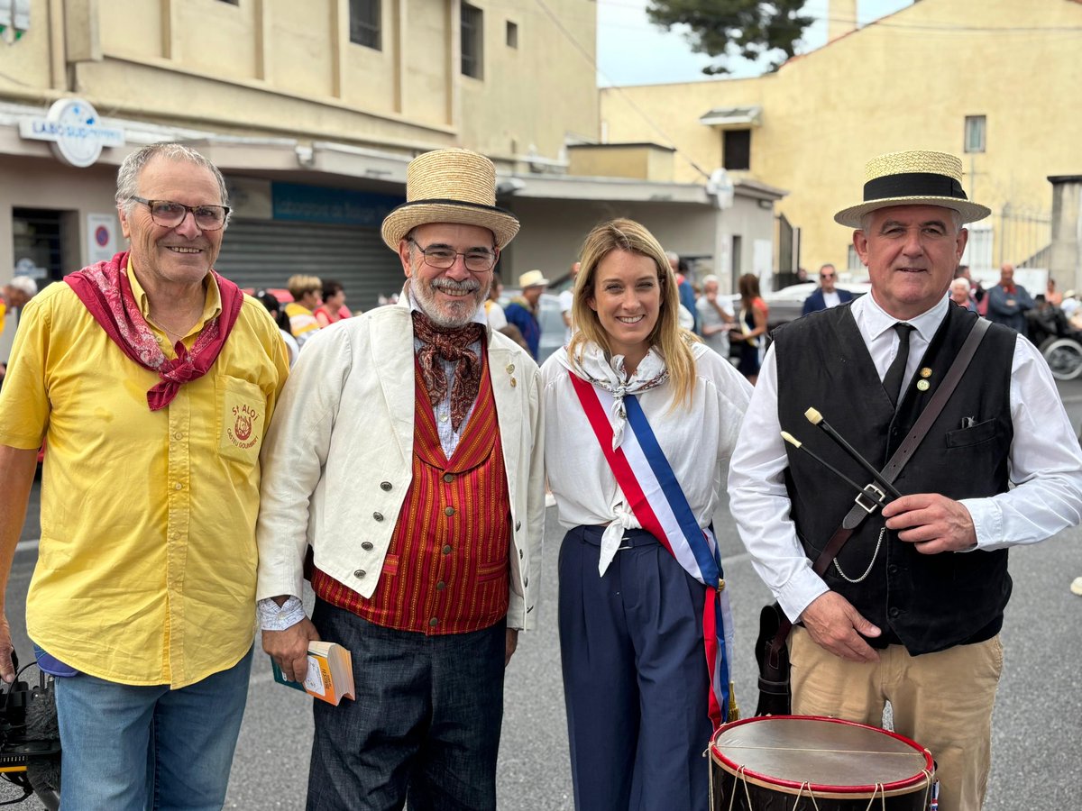 🐴✨ Ferveur, traditions et convivialité pour la #SaintÉloi à #ChâteauGombert !

Un grand merci aux habitants, bénévoles et associations qui font vivre avec passion notre #CultureProvençale.

Heureuse d’y avoir participé à vos côtés 
❤️💛