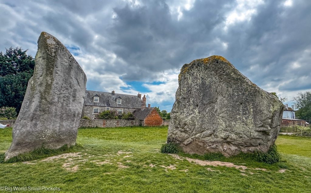 BigWorldSmallPockets tweet media