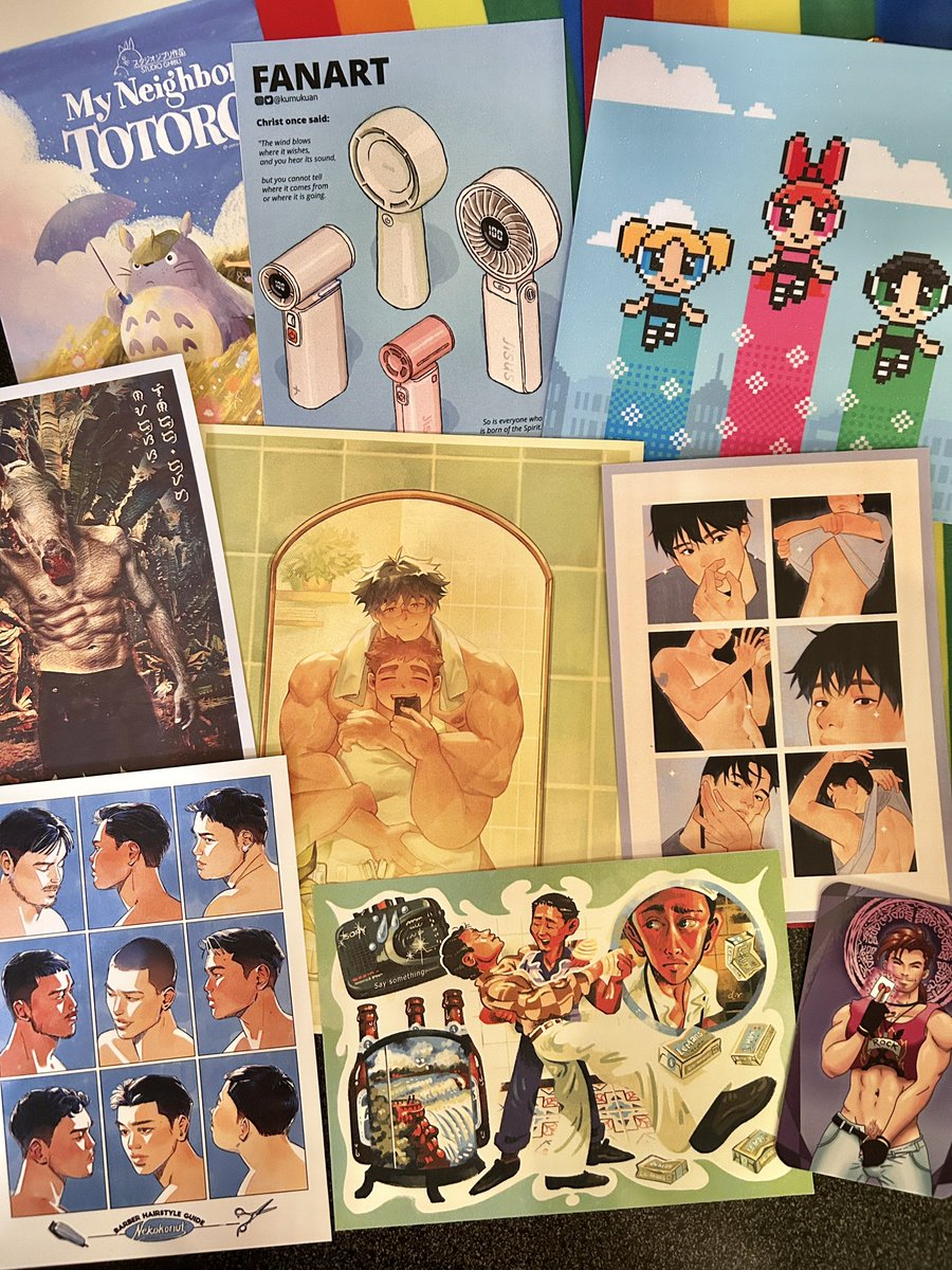 This year’s haul from <a href="/stickerconmnl/">StickerCon ✨️ From The Archives</a> #Queerlayaan! Always happy to see moots! Sinama ko na ang kit na bumingad saken nung ingress. Thank you sa mga organizers sa kit, damang-dama ko ang alaga! 🌈🌈🌈 

1/2
