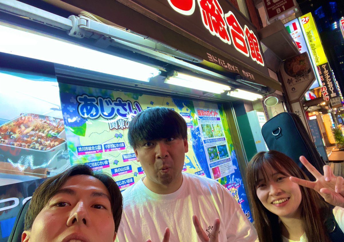 本日は鶏でした。

🎺1stEP 「飛んで泳ぐ」
torikasakana.fanlink.tv/tondeoyogu