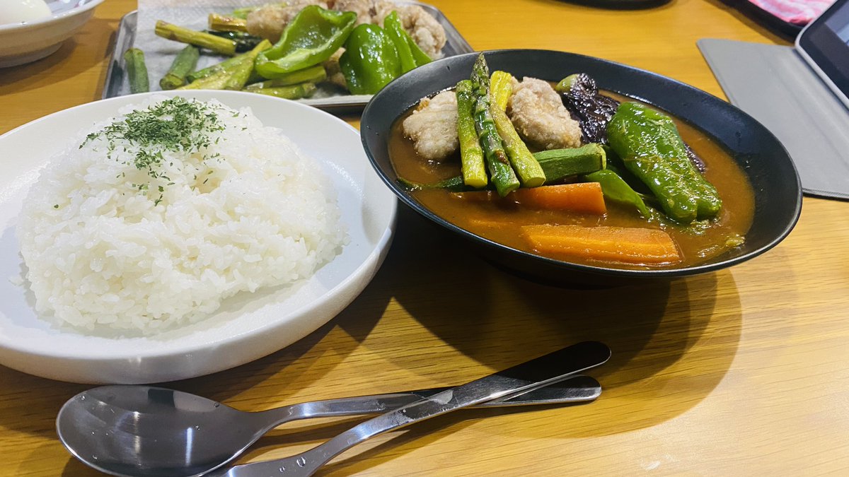 じっくり煮込んだスープカレー