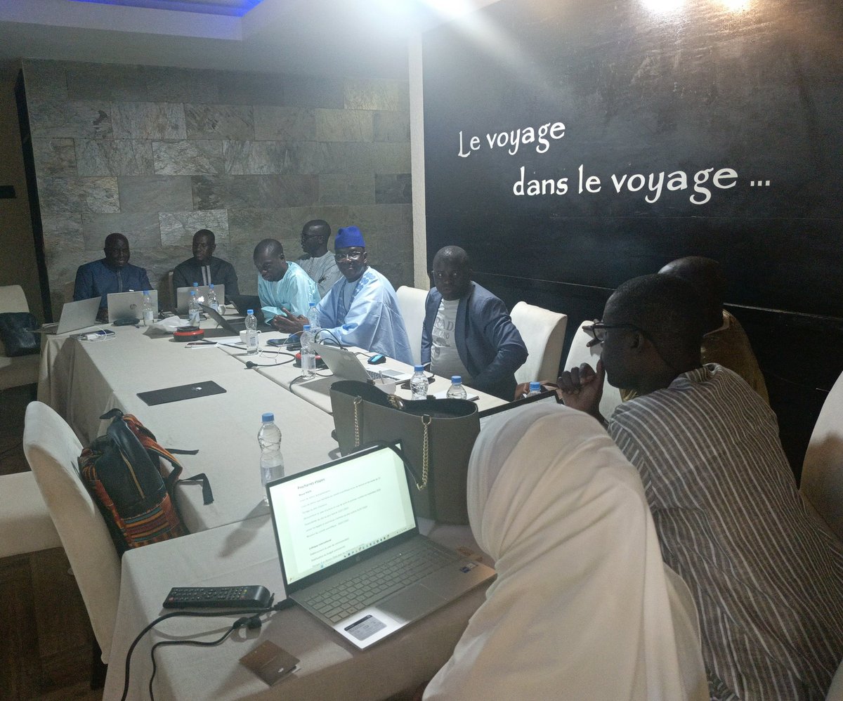 Le processus recherche  du CEA-AGIR et des experts indépendants se sont réunis à Saly  les 12 et 13 juin 2025 pour un  atelier de rédaction des termes de références pour une revue africaine et pour un colloque international.