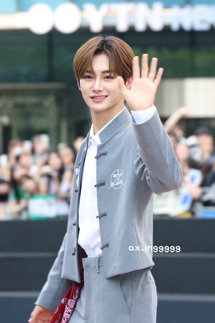 meganmommyts's tweet photo. 3/8 ✅️
LEE SANGWON 
YOO KANGMIN
ZHOU ANXIN

#kpoppredictions #kpopprediction #kpoppredict #kpoppredicts #kpop #BOYS2PLANET #BOYSPLANET https://t.co/6pFLY9tNsJ