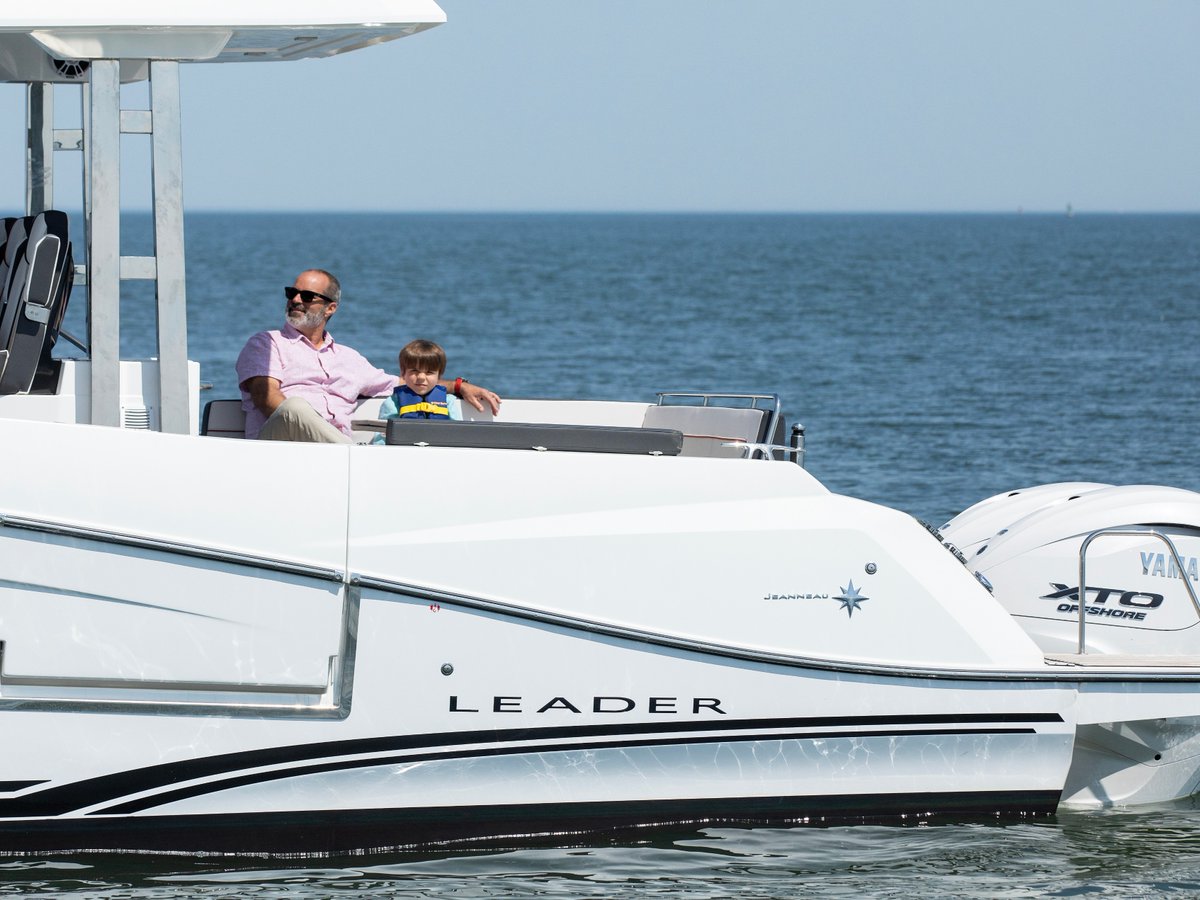 🌊 Happy Father's Day from Jeanneau! To all the dads who taught us how to tie our first cleat hitch, navigate the open water, and chase the horizon—today we celebrate YOU. #Jeanneau #FathersDay #BoatingWithDad #LifeOnTheWater #Jeanneau105wa #leader105wa #familyboating