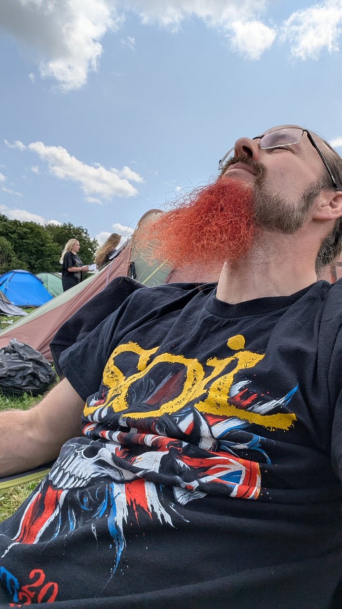 Hippy_Pickle's tweet image. Last day, let&apos;s rock it @DownloadFest 
😁🤘☮️❤️
#downloadxxii #download2025 #DLXXII #DL2025