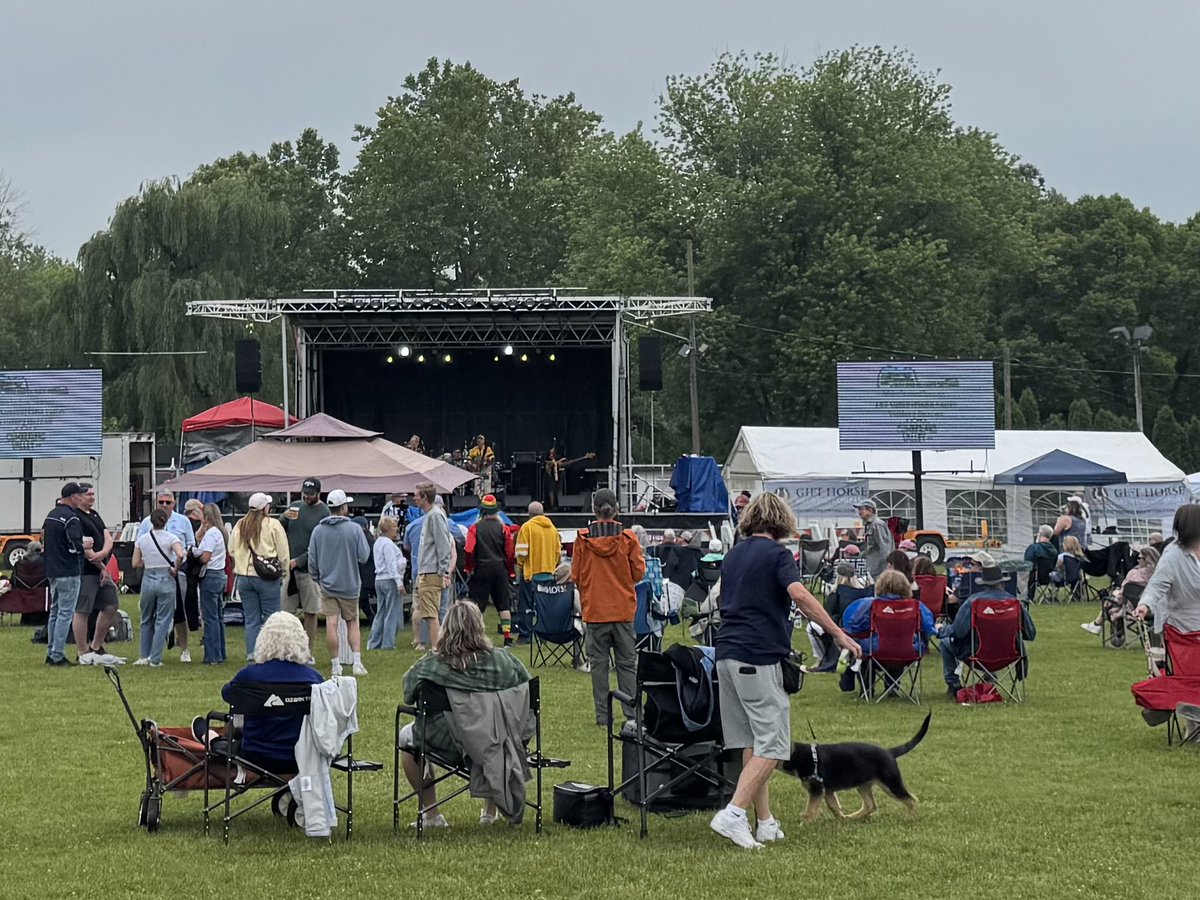 Sheryl M. Delozier (@repdelozier) on Twitter photo Many fun bands at the New Cumberland Iron Bridge festival in Boro Park. I was glad to have a legislative tent with state information at the event to talk to many local residents. <a href="/NewCumberlandPA/">New Cumberland PA</a> Many fun bands at the New Cumberland Iron Bridge festival in Boro Park. I was glad to have a legislative tent with state information at the event to talk to many local residents. <a href="/NewCumberlandPA/">New Cumberland PA</a>