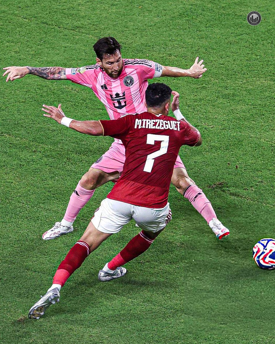 Some photo from last night 😍

The goat playing against Lionel Messi 💫

#AVFC