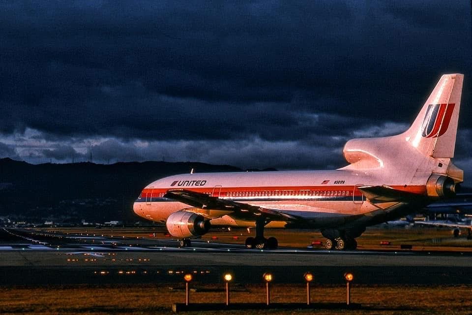 Nick Hoffmann (@n194at) on Twitter photo United Air Lines
Lockheed L1011-500 N501PA
ITM/RJOO Osaka Itami Intl Airport
November 1986
Photo credit Gambardier
#AvGeek #Aviation #Airline #AvGeeks #Lockheed #Tristar #L1011 #UAL #UnitedAirlines #ITM #Osaka #SaveTheTulip <a href="/united/">United Airlines</a> <a href="/FlyinSPS/">Sean Swain 🇺🇸✈️</a> United Air Lines
Lockheed L1011-500 N501PA
ITM/RJOO Osaka Itami Intl Airport
November 1986
Photo credit Gambardier
#AvGeek #Aviation #Airline #AvGeeks #Lockheed #Tristar #L1011 #UAL #UnitedAirlines #ITM #Osaka #SaveTheTulip <a href="/united/">United Airlines</a> <a href="/FlyinSPS/">Sean Swain 🇺🇸✈️</a>