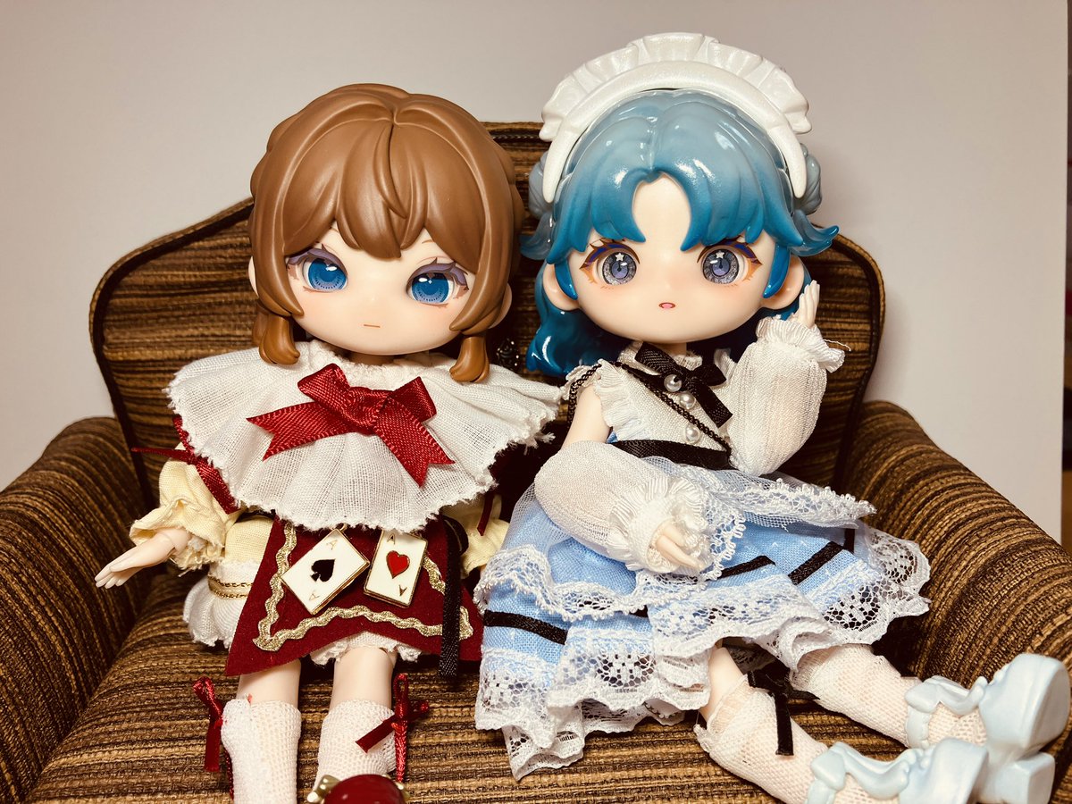 ハンドメイドマルシェでげっとしたソファーとても良き🥰