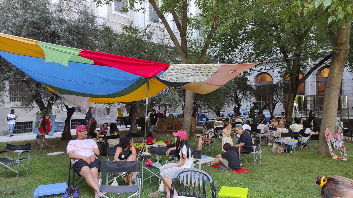 xLavapiés tweet media