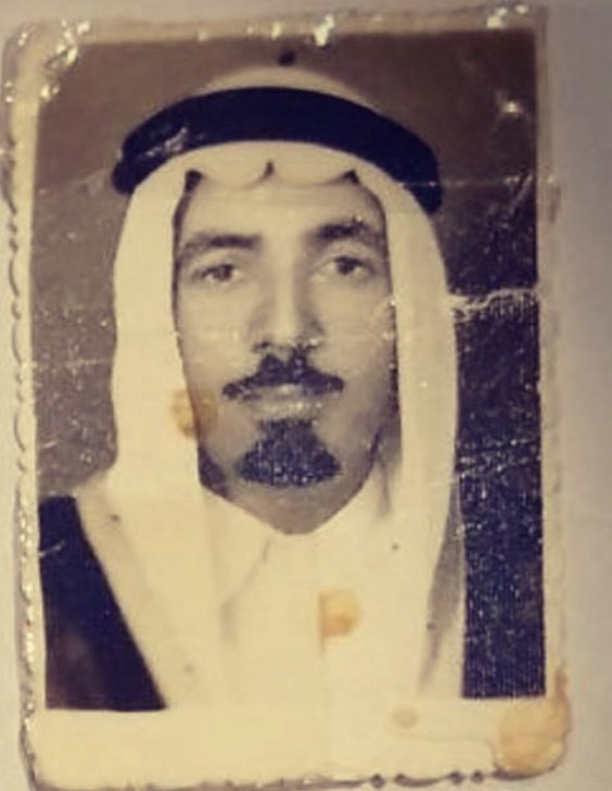 falbulushi's tweet photo. #يوم_الاب_العالمي
رحلت وفي الدعاءِ أراكَ دومًا
كأنك لم تزلْ نورًا يقودُ . https://t.co/z37dMcVFO7