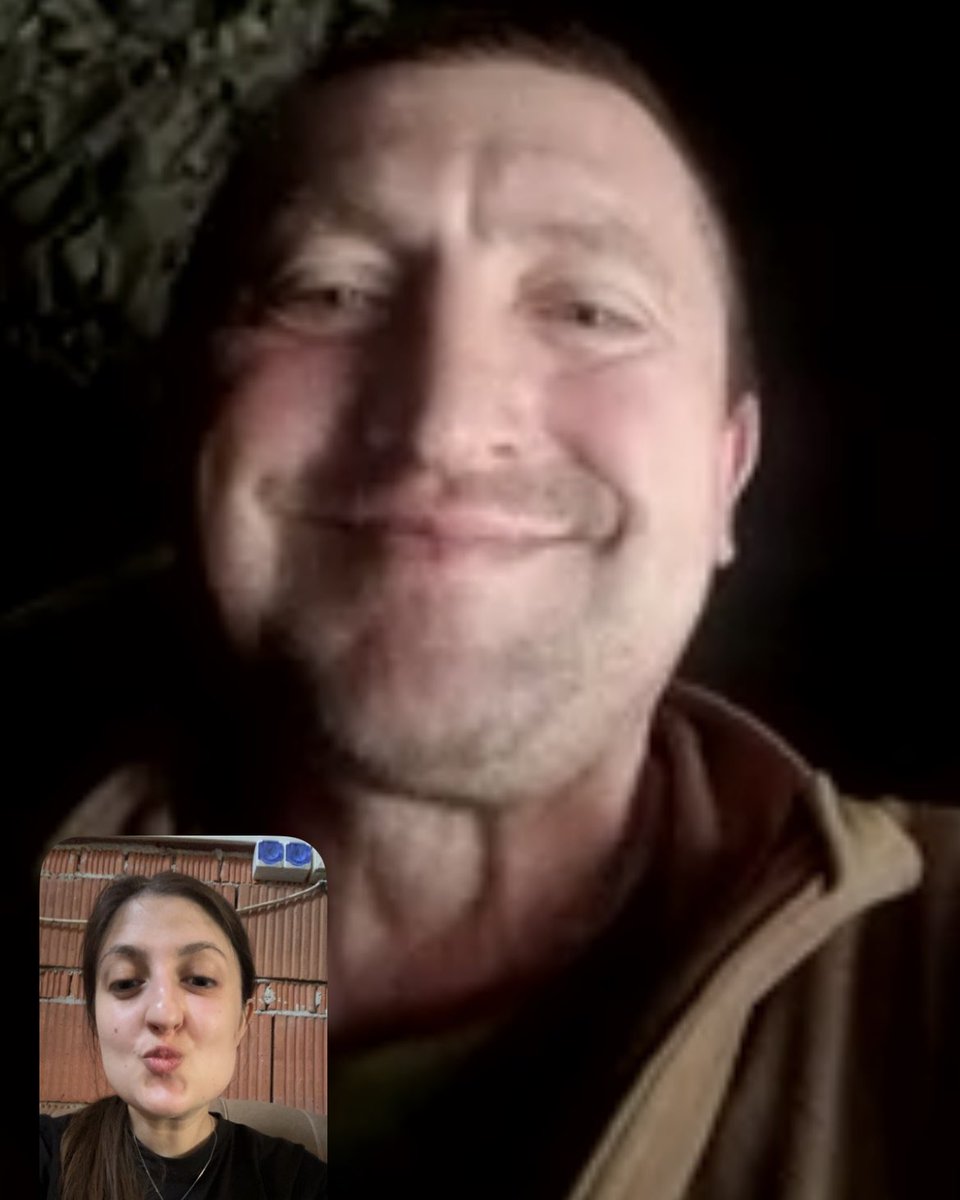 Zavolejte dnes svým tátům.
Najděte si chvíli, protože i krátká slova dokážou zahřát srdce. A pokud jsou nablízku, obejměte je. Pevně. Beze slov.

Tátové – to jsou ti, kdo stojí jako štít.
Kdo jdou první, když je třeba chránit domov, rodinu, vlast. 
Tátové jsou opora. Zeď, za