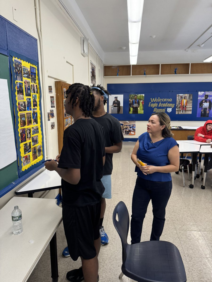 YES Eagle Academy of Newark, NJ Business Plan Challenge hard at work on their business plans. One group won’t tell nobody what type of business they are starting. The competition is fierce. #yngetrepreneurz #thefutureisbright