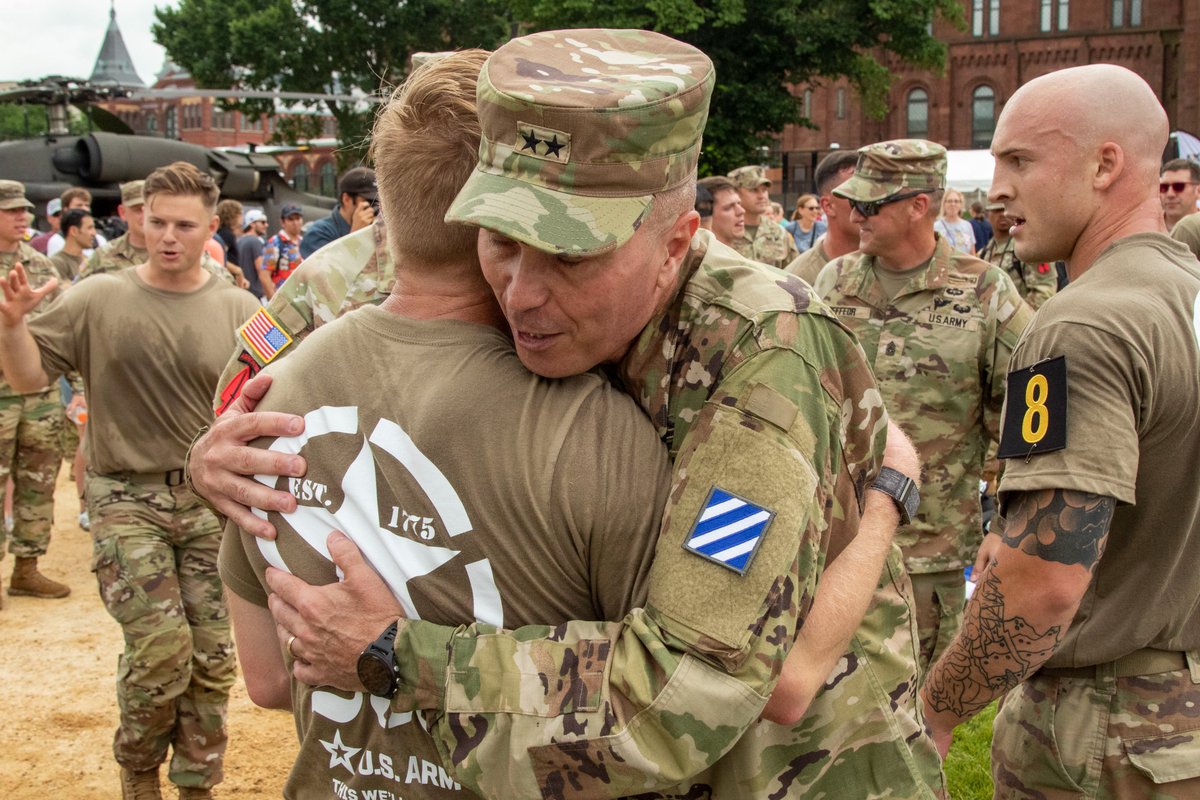 3rd_Infantry's tweet image. Shoutout to 1LT Hensley, MAJ Cash, SSG William, CPT Stoafer & 1LT Gallagher — for winning theArmy's Fitness Competition like only Dogface Soldiers can.
We’re not fancy.
We’re just tough.
And yes, we do look this good after 250 years. 😎
#Army250 #NotFancyJustTough #3rdID #ROTM