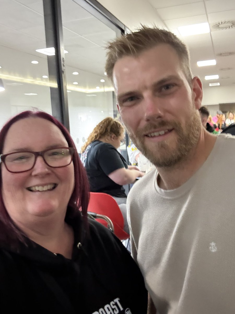 Great to finally wear my new hoodie, love it! It was also great to grab a photo with Bownsy after <a href="/JM_Testimonial/">Joey Martin</a> a brilliant evening celebrating Joey Martin!