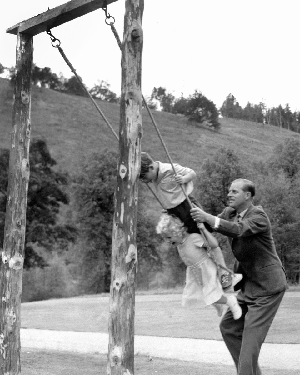 The Royal Family tweet media