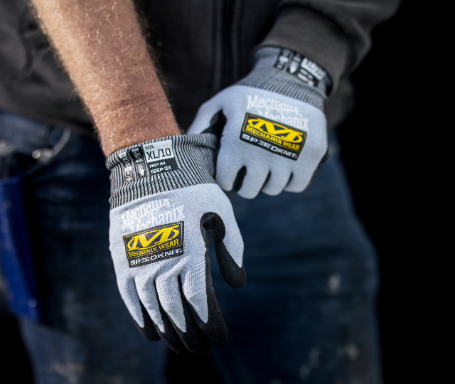 Mechanix_JP's tweet image. メカニクスウェアの コーティング ニット シリーズ
「スピードニット S2EP33」
ANSI A3レベルの耐切創性能を備え、18ゲージの高密度HPPEブレンドシェルが手にしなやかにフィット。
細かな作業でも高い操作性を発揮します。…