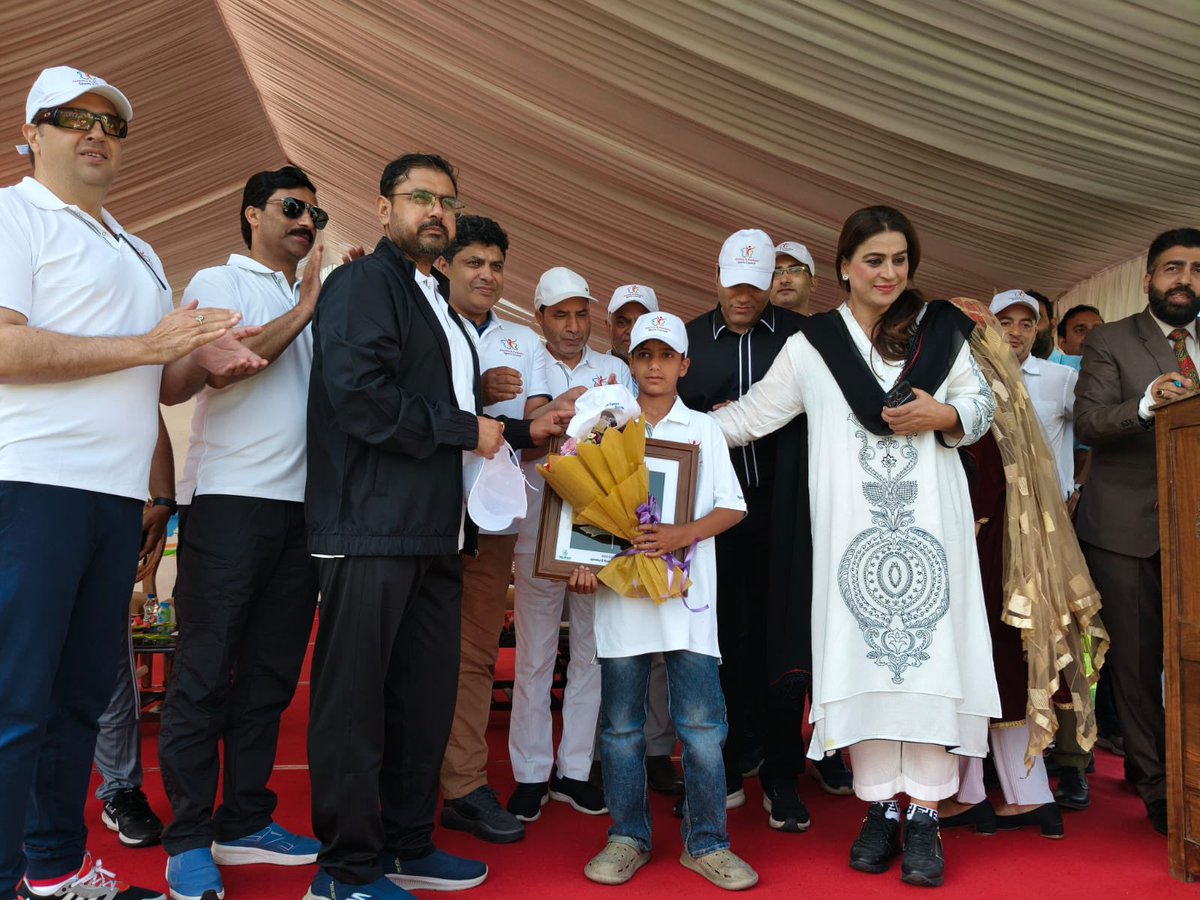 Satish Sharma (@satishsharmajnk) on Twitter photo Flagged off a cyclathon in Srinagar, reaffirming the Omar Abdullah government's commitment to promoting sports tourism in the region.
<a href="/diprjk/">Information & PR, J&K</a> <a href="/OmarAbdullah/">Omar Abdullah</a> <a href="/CM_JnK/">Office of Chief Minister, J&K</a> <a href="/nasirsogami/">Nasir Sogami</a> <a href="/JKSportsCouncil/">J&K Sports Council</a> Flagged off a cyclathon in Srinagar, reaffirming the Omar Abdullah government's commitment to promoting sports tourism in the region.
<a href="/diprjk/">Information & PR, J&K</a> <a href="/OmarAbdullah/">Omar Abdullah</a> <a href="/CM_JnK/">Office of Chief Minister, J&K</a> <a href="/nasirsogami/">Nasir Sogami</a> <a href="/JKSportsCouncil/">J&K Sports Council</a>
