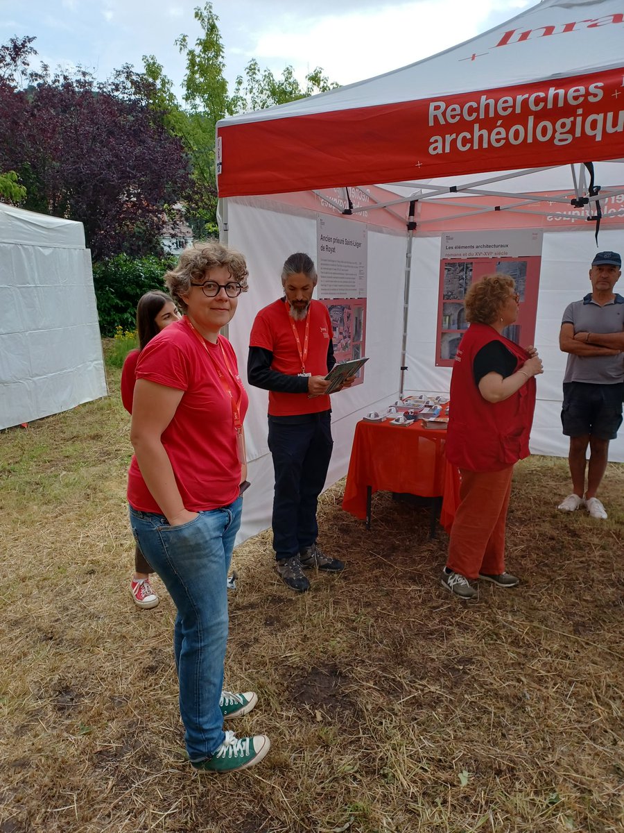 L'équipe de <a href="/Royat_Ville/">Royat</a> est au rdv pour vous accueillir pour visiter la fouille archéologique du bâti de l'ancien prieuré Saint-Léger de Royat #JEArcheo <a href="/Inrap/">Inrap</a> <a href="/MinistereCC/">Ministère de la Culture 🇫🇷</a> <a href="/auvergnerhalpes/">Auvergne-Rhône-Alpes</a> #archéologie #patrimoine