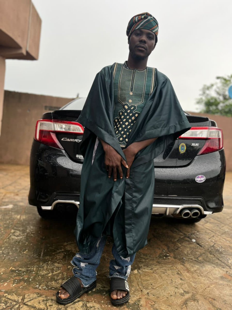 BlesskidMiraboy's tweet photo. I choose happiness over misery 🙏🙏🙏 https://t.co/Gz3q0OxQsh