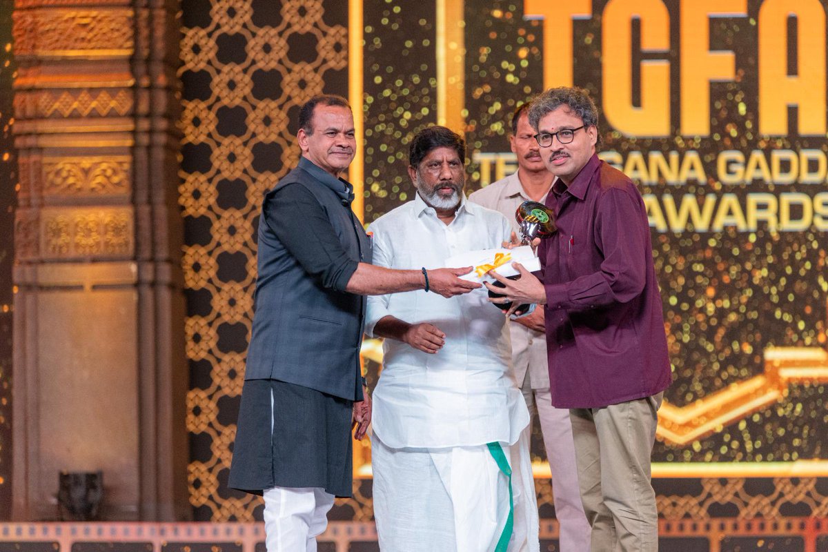 Dr. Rentala Jayadeva receiving Telangana govt. Gaddar Film Award- 2024 in 'Best Film on Telugu Cinema' category for his South Indian film history book 'Mana Cinema... First Reel' 

Award ceremony was held at Hitex, Hyderabad on 14th June 2025 (Saturday)

Jayadeva while Receiving