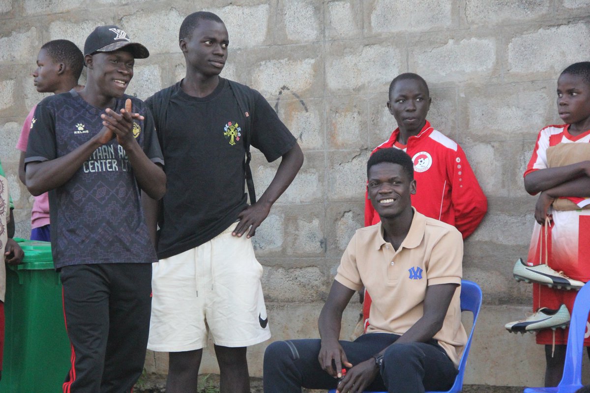 Sokololeagues's tweet photo. Our young players couldnt miss a picture with @UgandaCranes player and @Necfc Enock Ssebagala.
He visited our Academy Yesterday and took part in the Climax of one of our Oraganisation community programs. https://t.co/klPjz0FuFv