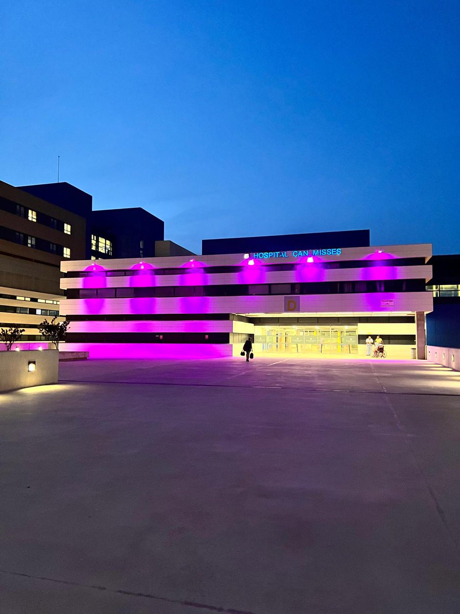 L'Hospital Can Misses il·lumina la façana amb el color del Dia del donant per visibilitzar la importància d'aquest compromís altruista. Feliç dia del donant