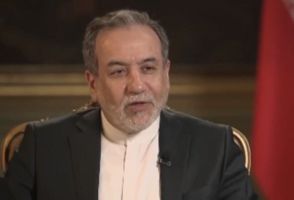 Mohamadholakani's tweet image. ما دیگر هیچ مذاکره ای با هیچ جنایتکاری نداریم
آقای وزیر اگه👈 خونوادت زیر آوار بودن
آیا باز هم مذاکره میکردی؟؟؟؟
#نه_به_مذاکره
