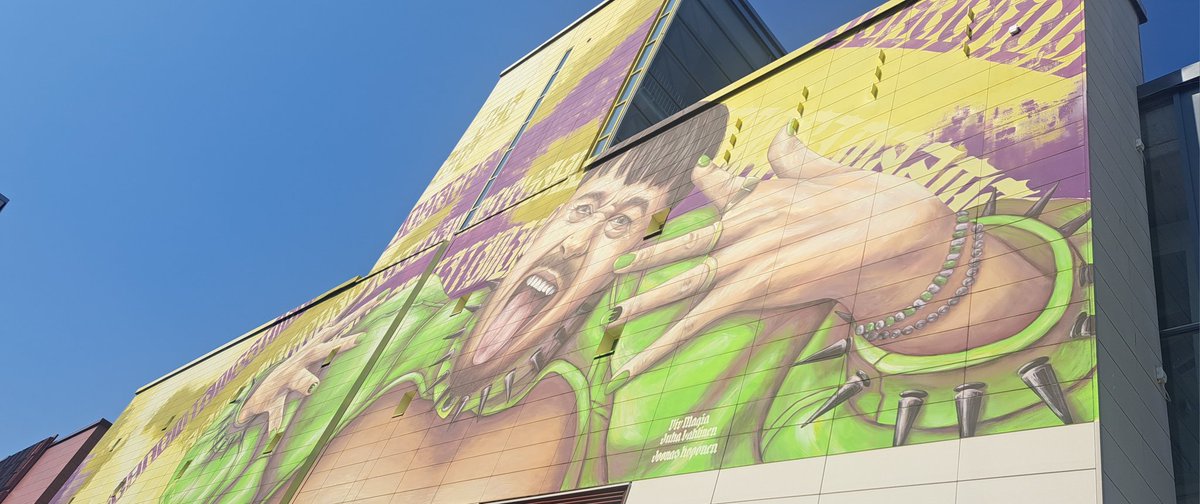 🌸 Tikkurilan synttärimarkkinoilla ollaan tänään sunnuntaina klo 16 asti. Myynnissä ihanat @helmiapila n amppelit kesäisissä väreissä kesäisten korujen lisäksi 🍓
🍓Tervetuloa ostoksille 🍓