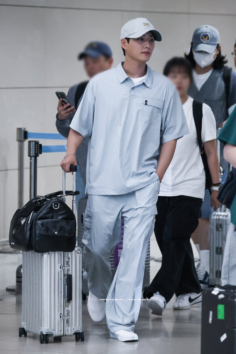 _rayondesoleil's tweet photo. 250615 ICN
다녀왔습니다

#데이식스 #DAY6 #영케이 #YOUNGK https://t.co/ASfbrGCeLW
