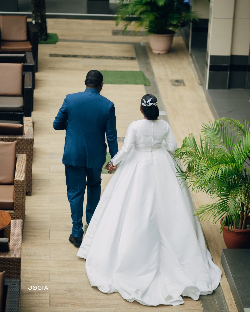 …so this is love 🤭

Thank you guys so so much. 
I sincerely appreciate you all😍