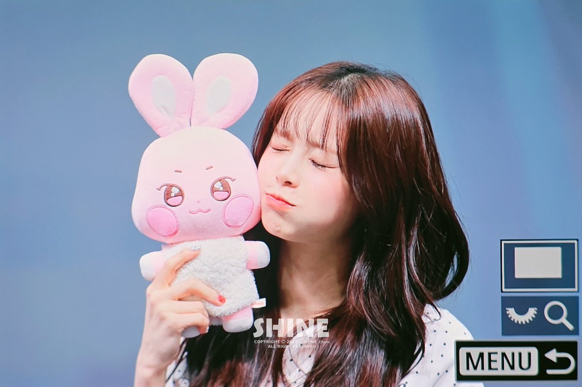250615 pre
#CHUU #츄
