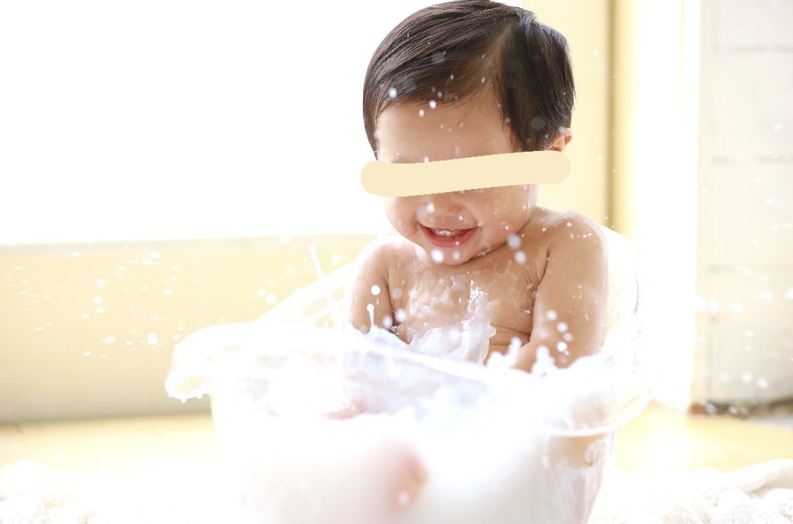 minnin374761's tweet photo. 先日うちのばぶちゃんが1歳になりました！

ほっんとぉに、毎日育児と仕事のバランスに葛藤してたなぁ💭笑

でも
ママという仕事がこんなにも尊く

子供に愛情を注ぎまくることで
「私はこんなにも世界に愛されていたんだ」ということにも気づかされました。

ママにしてくれてありがとぉぉぉ！！ https://t.co/s9DthCVj4Y