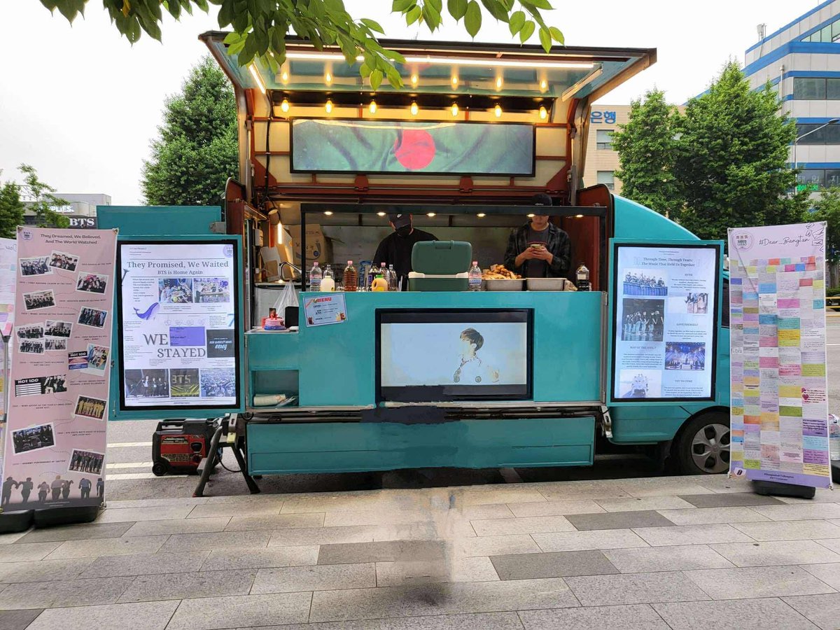 NishitaSha40543's tweet image. I wasn&apos;t on stage, but my heart was.
Proud to be a part of the #BTSBDProject as a donor.
It was more than support—it was unity, it was love.
Grateful to stand with BD ARMY. 💜
#BangladeshToBangtan #BTS12FESTA