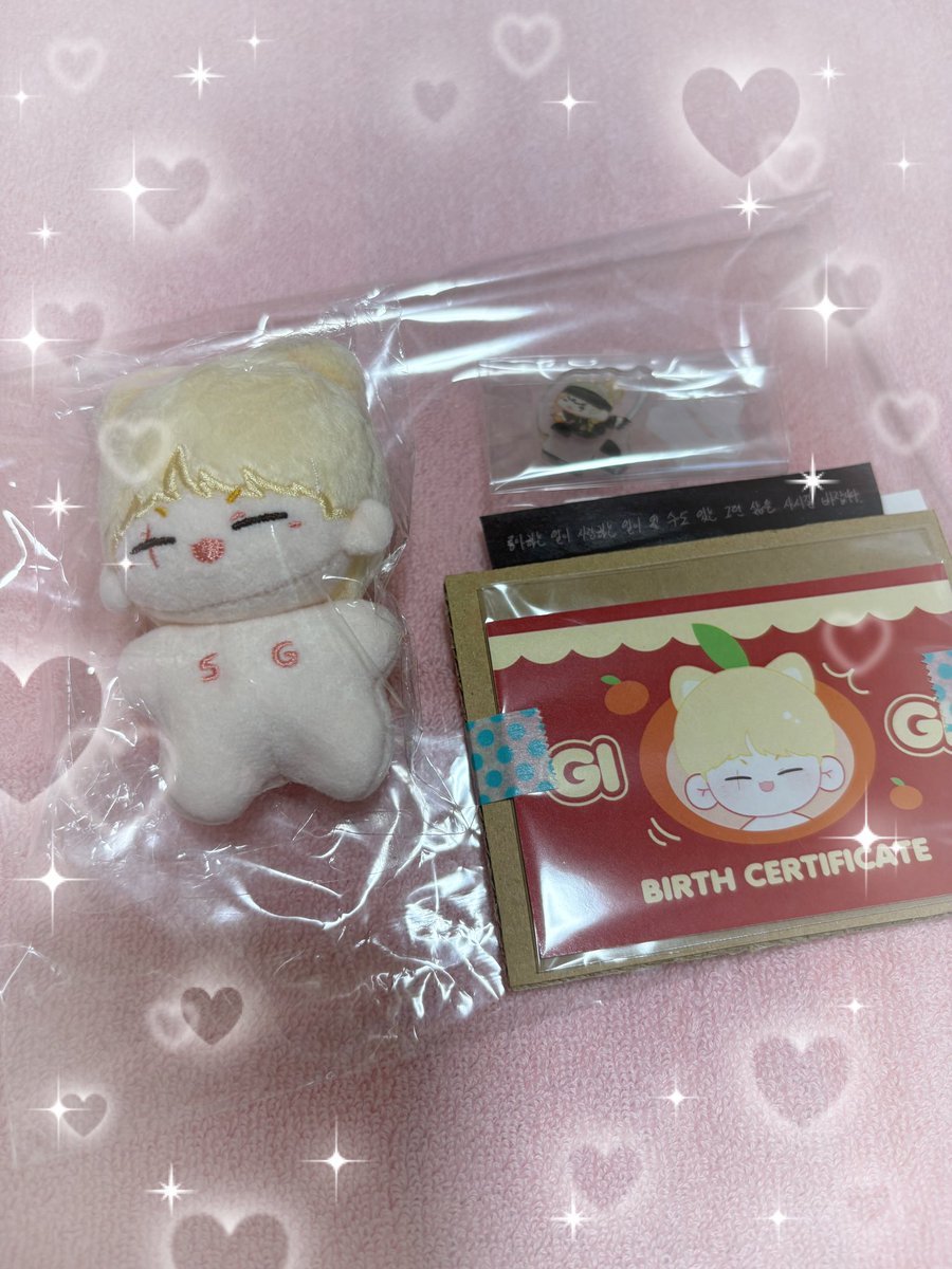 <a href="/imokhoa2711/">imokhoa2711</a> さま
<a href="/4clover_closet/">ⓒⓛⓞⓥⓔⓡ ᶜᴸᴼᔆᴱᵀ🍀 -ゆっくり進行です🙏-</a> さま

ちっちゃくて、可愛い子
受け取りました🎁
極小かな？♡カワイイアクスタまでもいただき、とても嬉しい✨

🫶🌈おとりまとめ、いつも
ありがとうございます🫶🌈