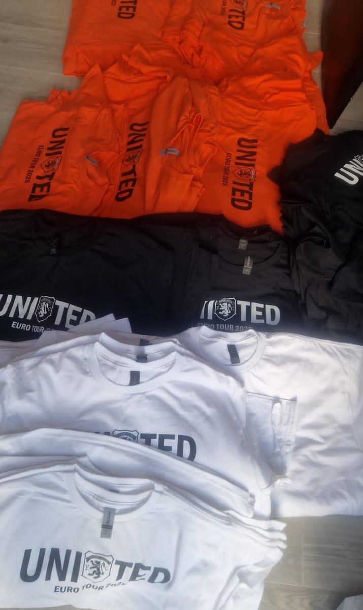 DisplaysDufc's tweet image. T-shirt order going in with our supplier tomorrow morning. If you want to order.

For £6 off 3 tshirts use the below code at the checkout.
Code - EURO25 

dundeeutddisplayteam.bigcartel.com