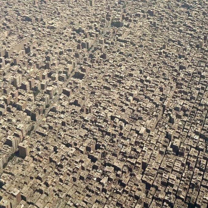 Rainmaker1973's tweet photo. In 1950, the population of Cairo, Egypt was 2,493,514.

Population is now estimated at 22,183,201.

Overall, from 1960 to 2023 the population of Egypt increased from 26.6 million to 110.9 million people: a growth of 316.7% in 62 years.

This is a view of Cairo from above. https://t.co/dmczt4IKCa