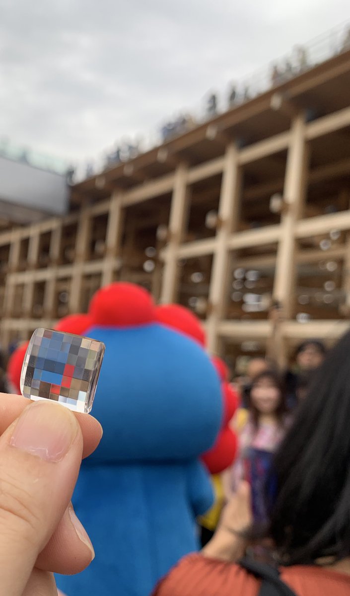 northern_lapwin's tweet photo. ばんぱくの思い出。
ミャクミャク様に出会えた。
#pixelmirror https://t.co/iJNVH1wkBk