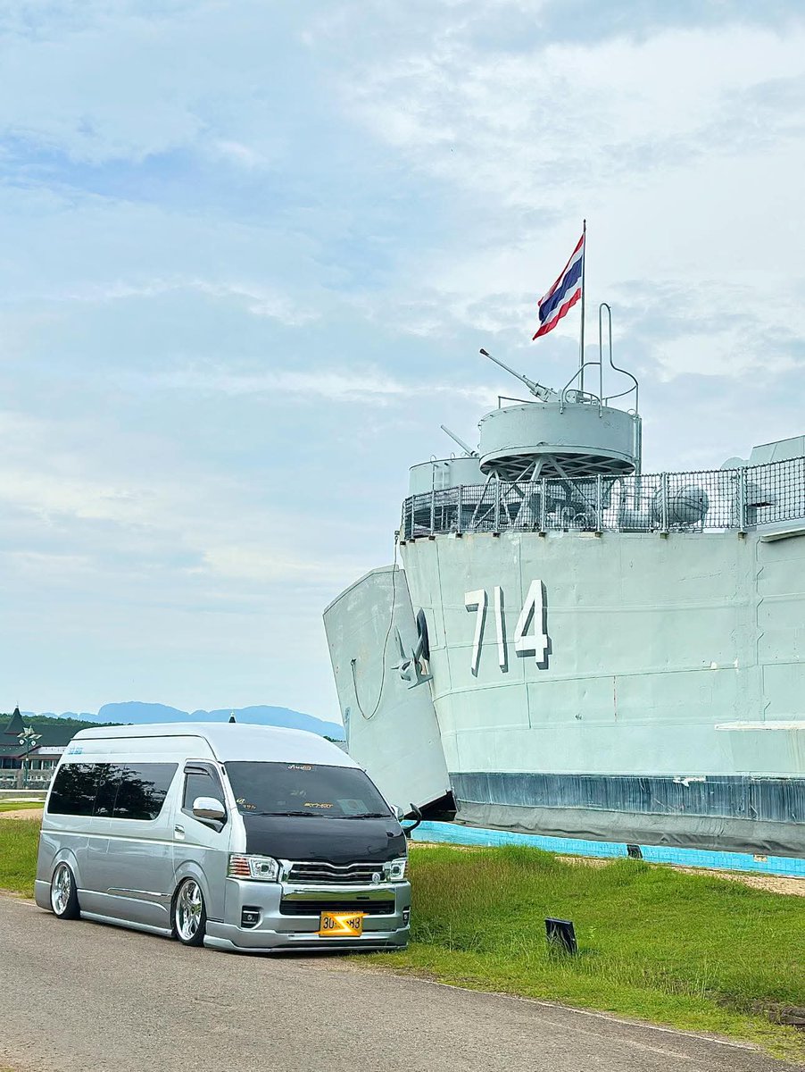 ไม่มีความสำเร็จได
ได้มาด้วยความบังเอิญ😎
ขอบคุณน้องโบว์ #บขสเก่าภูเก็ต🙏
#กระบี่ #เรือหลวงลันตา714
#Hydraulic_By_Not
#Van_Project_By_Not
#ไม่เหลือ_แต่เหนือกว่า
#ซุ้มหัวเตียว_แบ่งปันแต่ไม่แบ่งแยก
#HK_GARAGE_SHOP
#MaSaRu_マサル
#Area69

#บริการรถตู้นำเที่ยว
#รถตู้vip
#ภูเก็ต
#โกบาส