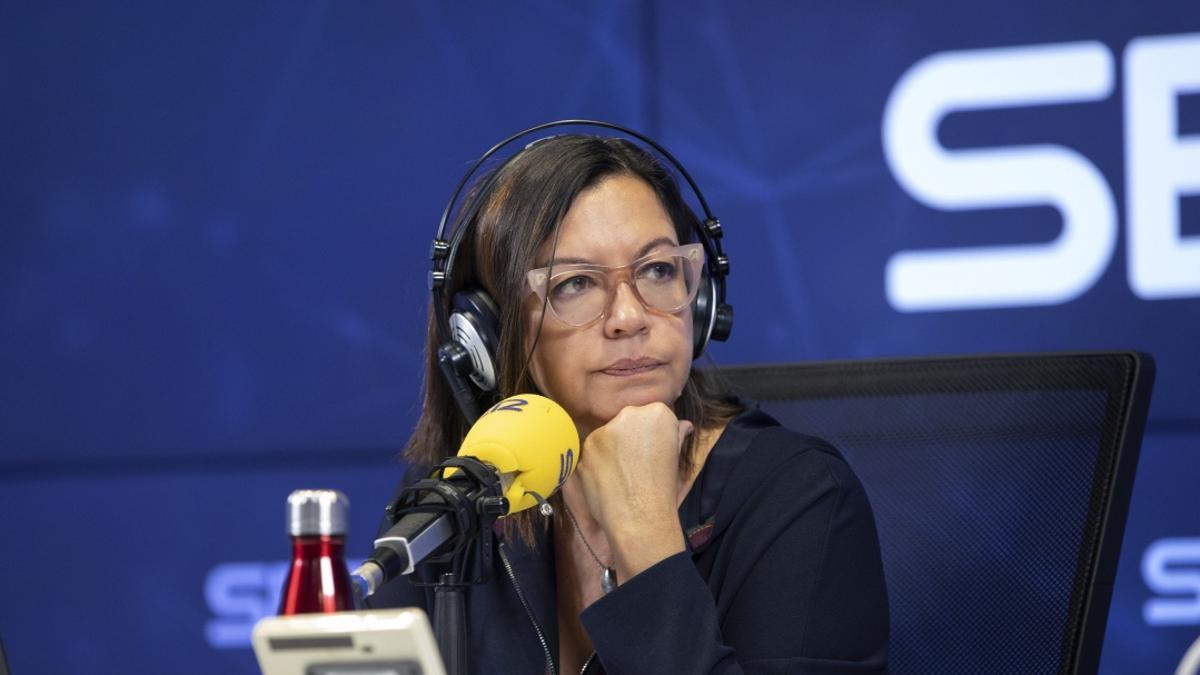 La natación sincronizada se convirtió en chapoteo. El relato se hunde, ¿quién se lanza al agua?

No hacían periodismo, hacían coreografía. Fueron la verdadera estructura del poder: los que señalaban a los críticos como “pseudomedios”.  

Ejecutaban con gracia olímpica las pautas