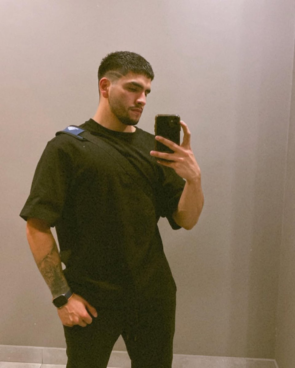 _Grayson001's tweet image. 📈 "From Dust to Digital: The Rise of a Crypto Trader" 💻🚀