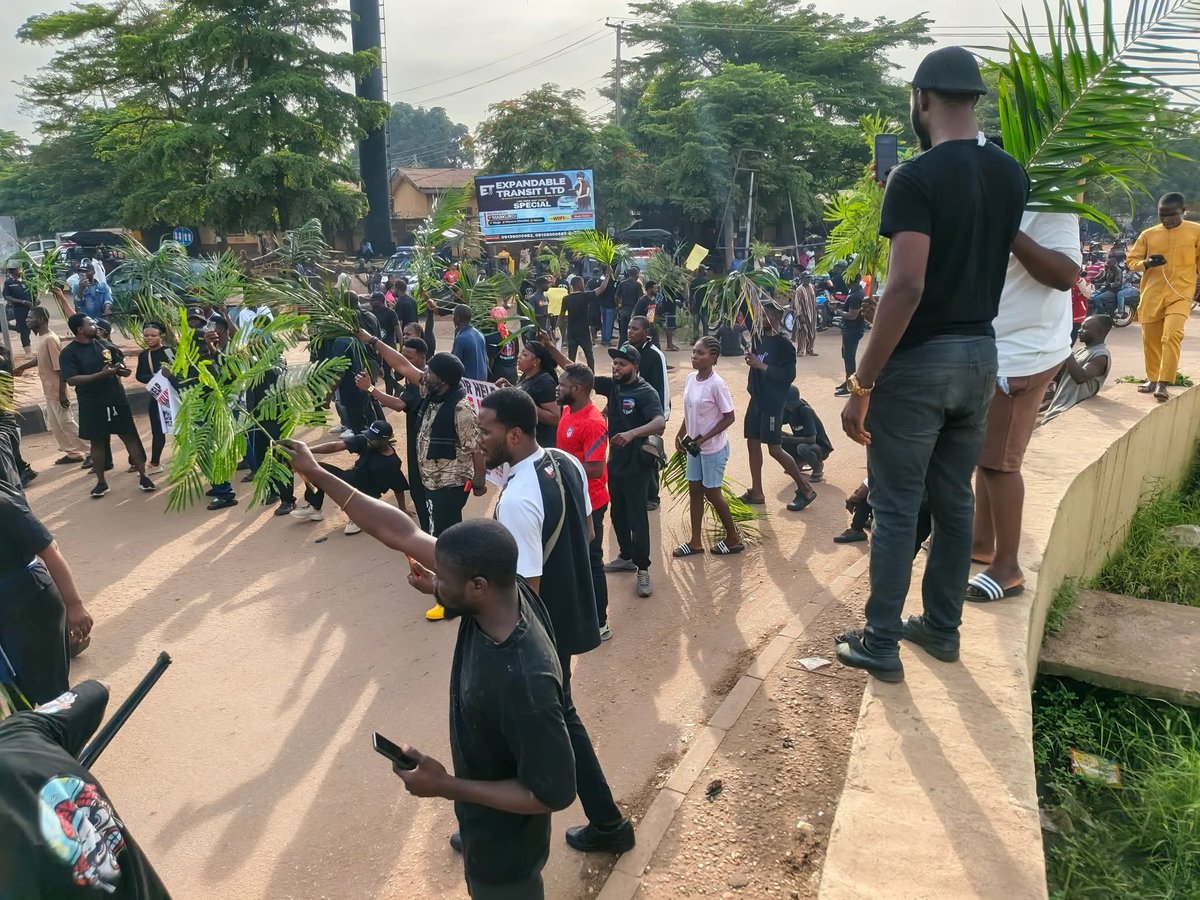 Cleancaleb's tweet image. If you are in Makurdi, kindly join the protest against the k*llings in Benue State.
Location: Wurukum Roundabout, Makurdi.