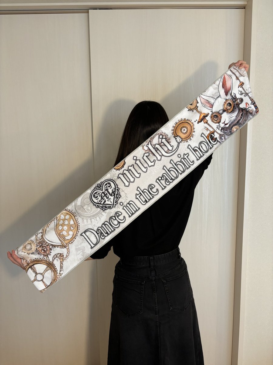 #ミチくんのグッズ08

今回も無事にお迎えできて良かった✨✨

毎回デザインから梱包まで、創作活動やライブの合間に愛情たっぷり込めていただけて、とっても感謝です❤️

これからも盛り上げていこう！と忠誠心に満ち溢れながらの投稿です🙂