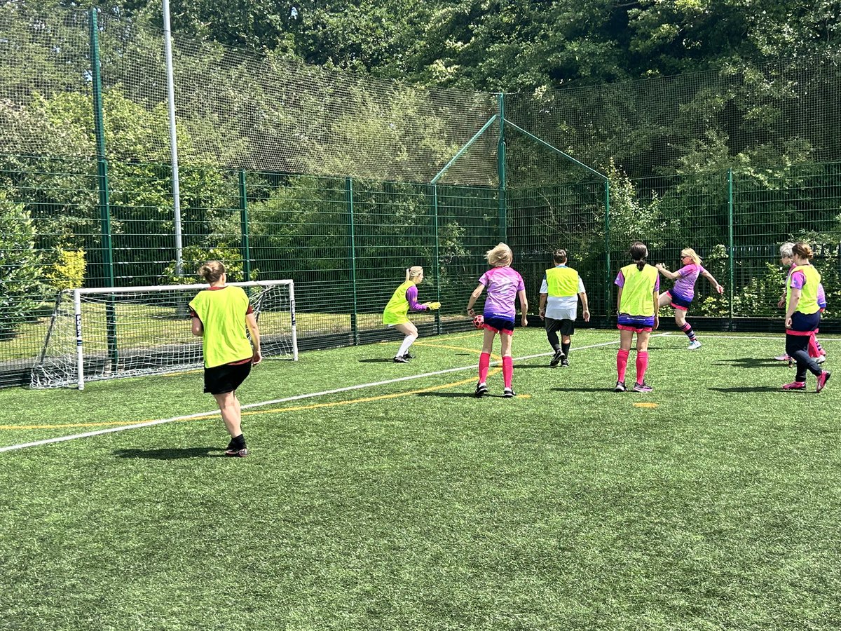 Birmingham WFC would like to thank @parkinsonspioneers for inviting us to participate in their special occasion. We all came away truly inspired by the groups determination not to let their illness define them. #womenswalkingfootball #funfitnessfriendship #walkingfootballfamily