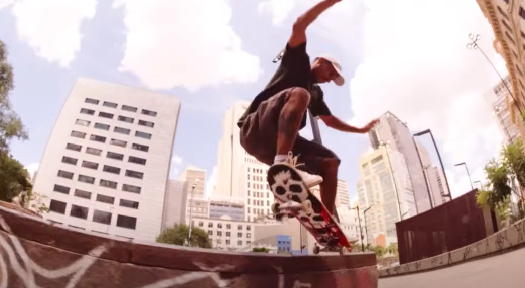 Rippingmag's tweet photo. Tiago Lemos pro model https://t.co/MqCi2Y5KMV https://t.co/r9Ilf8T7kb