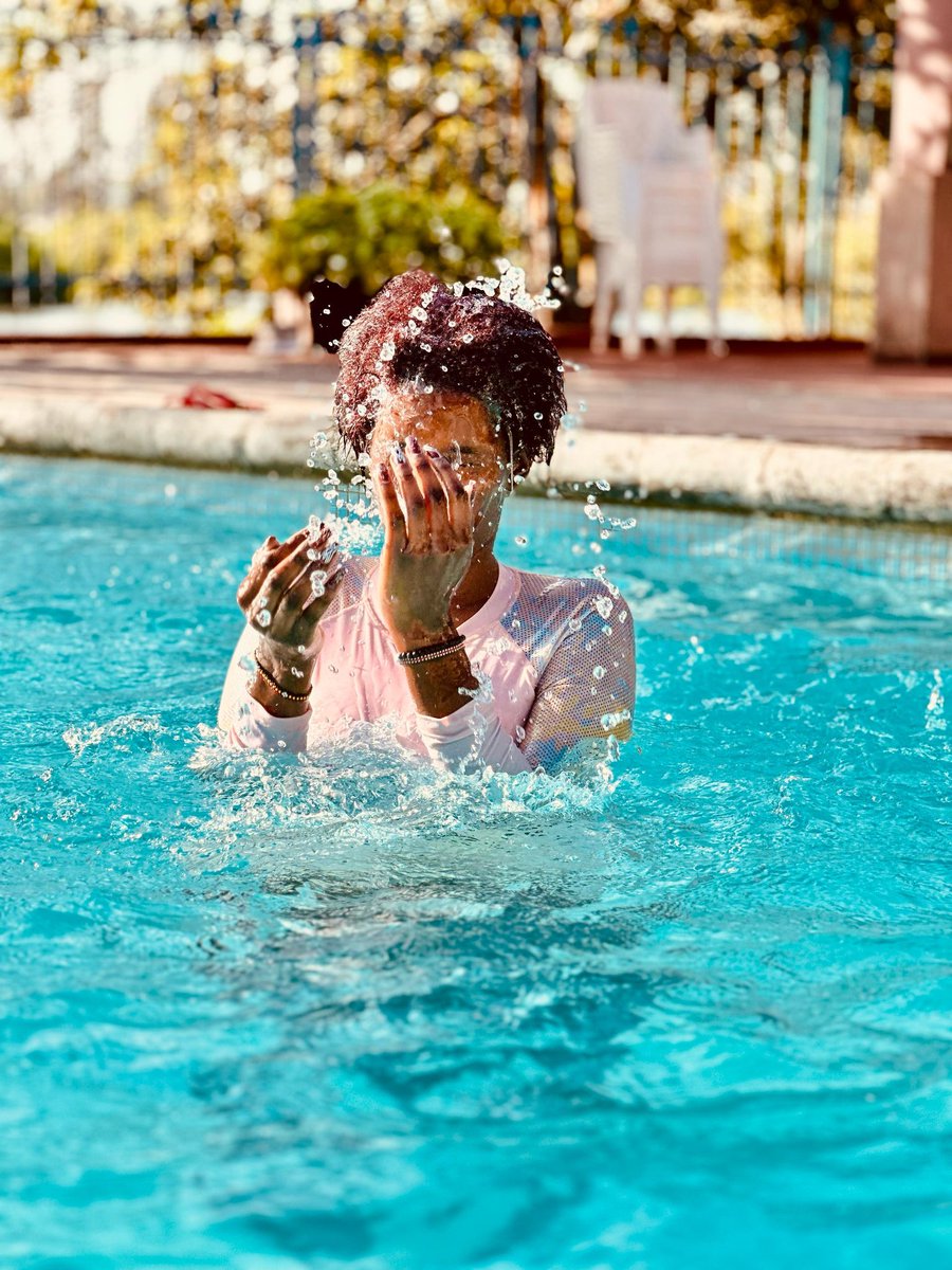 Today is another beautiful day to Splash the Waters...After Church..our Meeting point is Lakeview Resort Hotel poolside for full Swimming Vibes.....As Usual Sundays are for chilling.....
As we celebrate Father's day <a href="/LakeViewHotelUG/">Lake View Resort Hotel Mbarara</a>