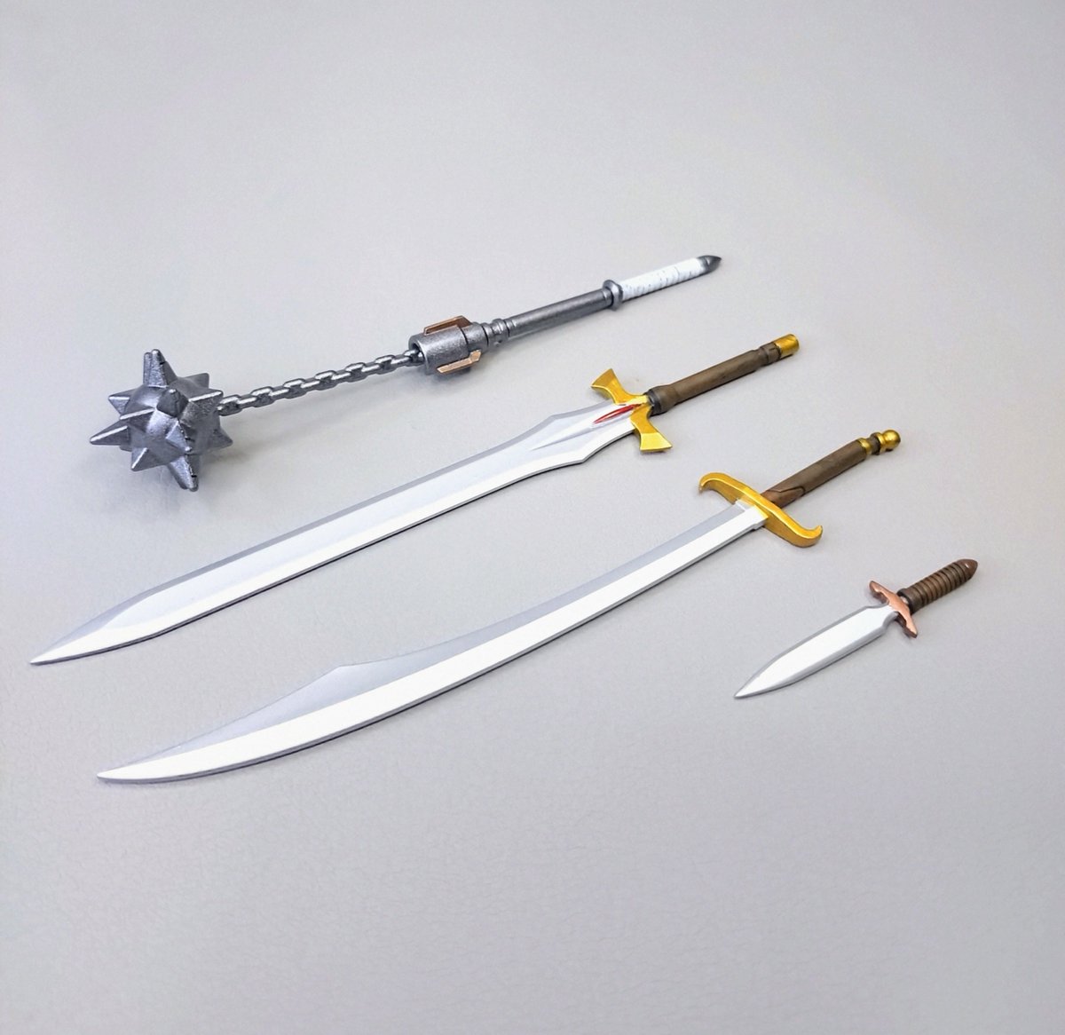 ウェポンオプションの武器を塗装してみました🖌️(´∀`*)

色が付くとグッとファンタジーっぽさが増しますね✨

ツリーで色々装備してみました↓
#30MF