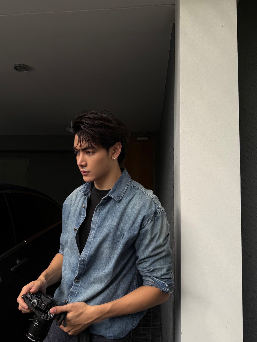 ChenRcj's tweet image. แฟนคลับยังปั้นเทรนกันอยู่เลย 55555555 ขอบคุณครับ  #เจอจุงที่บิวเทรี่ยม