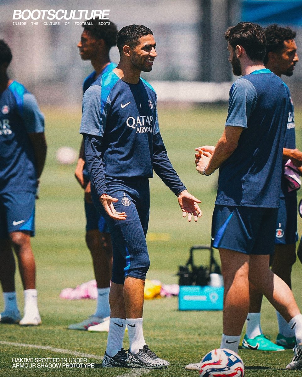 bootsculture's tweet photo. Glitch mode: activated. Achraf Hakimi has been spotted lacing up in a brand-new Under Armour SHADOW³ in a prototype version.

#bootsculture #bootspotting #underarmour #hakimi #achrafhakimi #underarmourfc #footballboots https://t.co/MWnzn7tWct
